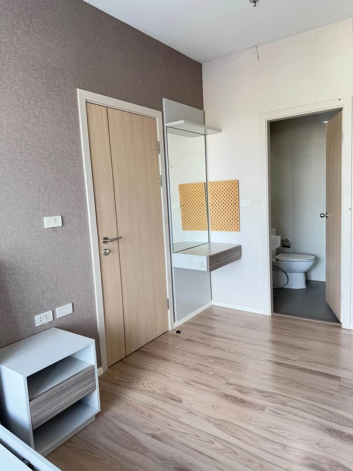 ขาย Amber by Eastern Star ห้องอยู่ชั้น 7 ห้องกว้างขวาง พื้นที่ใช้สอยเยอะ ต้องจัดแล้ว