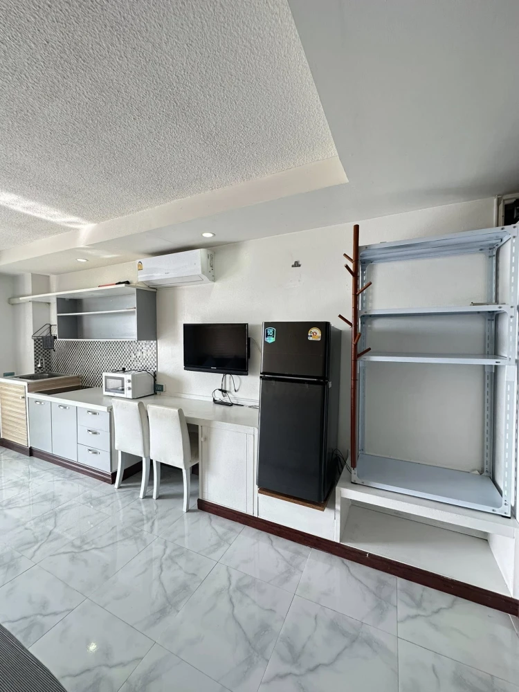 ขาย Angket Condominium ชั้น 4 วิวหาดจอมเทียน ห้องแต่งครบ น่าอยู่ สนใจรีบจองเลย