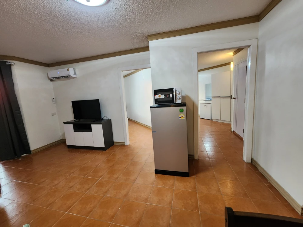 ขาย Angket Condominium 2 ห้องนอน 2 ห้องน้ำ พื้นที่ใช้สอยเยอะ เฟอร์นิเจอร์ครบครัน ห้ามพลาด