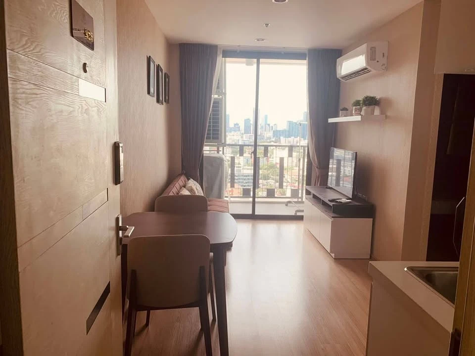 ขาย Artemis Sukhumvit 77 1 ห้องนอน 1 ห้องน้ำ มาพร้อมเฟอร์และเครื่องใช้ไฟฟ้าครบครัน รีบจองด่วนๆ
