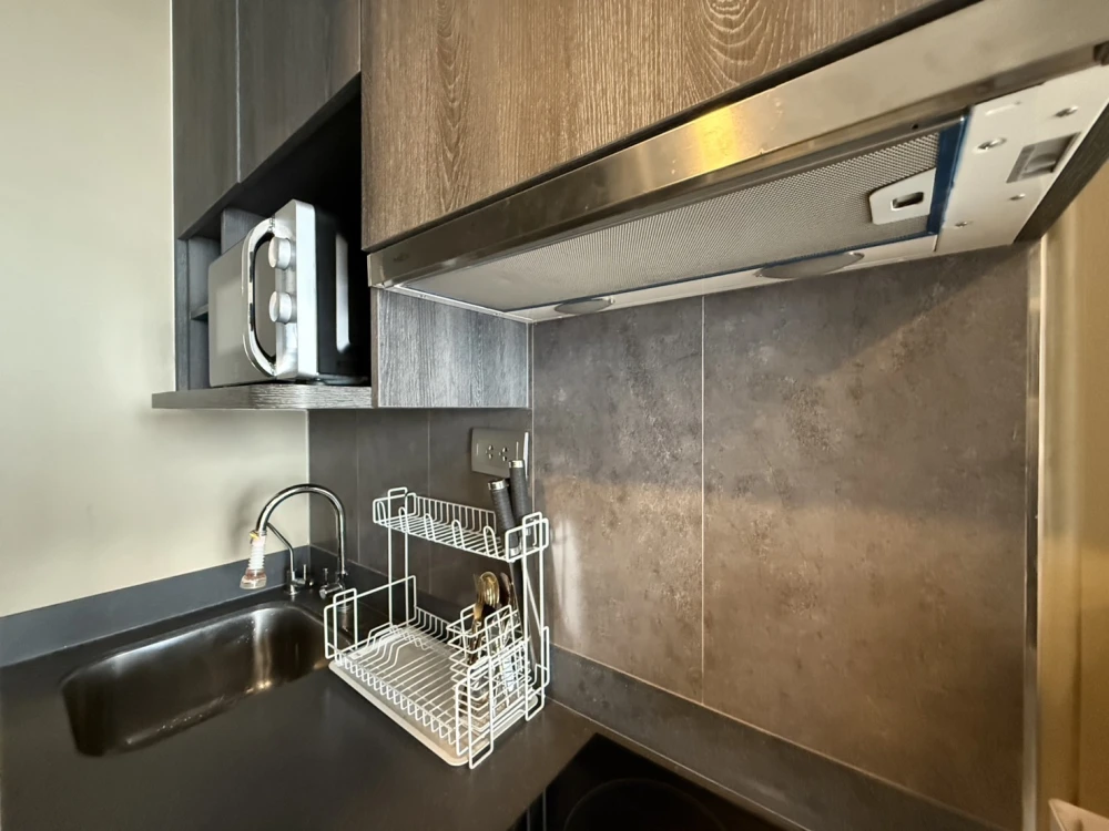 ขาย Ashton Chula-Silom ห้องอยู่ชั้นสูงมากๆ ตกแต่งบิวท์อินสุดปัง พร้อมเข้าอยู่แล้วจ้า