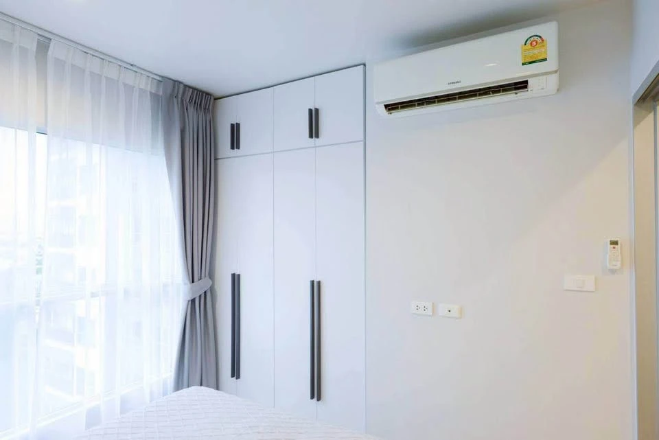 ขาย Aspire สาทร-ตากสิน (Timber Zone)  เลย์เอาท์สวย แบ่งโซนห้องนอน ห้องนั่งเล่น  บรรยากาศร่มรื่น สไตล์ Natural Resort เงียบสงบ เป็นส่วนตัวที่สุด