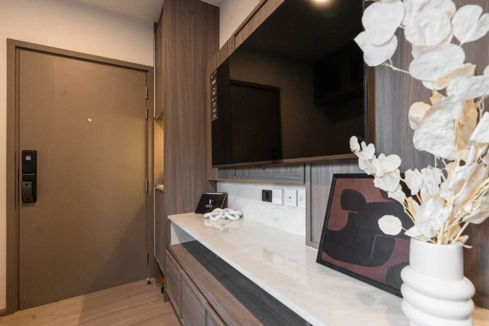 ขาย Aspire Ratchayothin ห้องมุม ห่างลิฟท์ ห้องขยะ บันไดหนีไฟ Build-in ทั้งห้อง สไตล์ Japandi ต้องจัดแล้ว