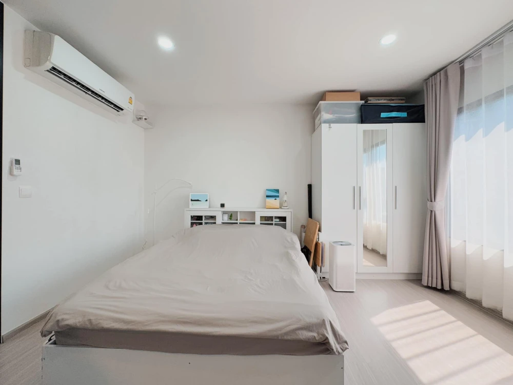 ขาย Aspire Sukhumvit-Onnut แบบ One Bed Plus ตกแต่งโทนสว่าง พร้อมเฟอร์นิเจอร์และเครื่องใช้ไฟฟ้า จองเลย