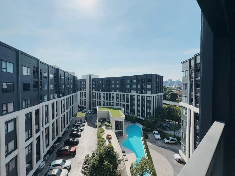 ขาย Aspire Sukhumvit-Onnut แบบ One Bed Plus ตกแต่งโทนสว่าง พร้อมเฟอร์นิเจอร์และเครื่องใช้ไฟฟ้า จองเลย