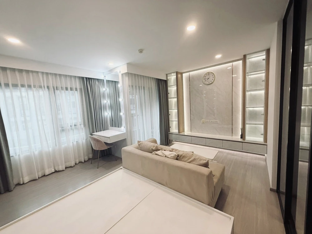 ขาย Aspire Sukhumvit-Onnut 1 ห้องนอน 1 ห้องน้ำ บิ้วอินเฟอร์นิเจอร์อย่างดี สิ่งอำนวยความสะดวกครบครัน จองเลย