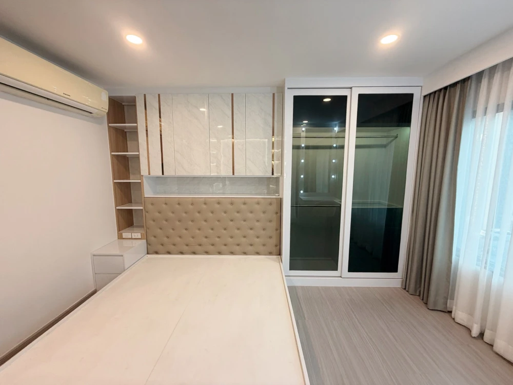 ขาย Aspire Sukhumvit-Onnut 1 ห้องนอน 1 ห้องน้ำ บิ้วอินเฟอร์นิเจอร์อย่างดี สิ่งอำนวยความสะดวกครบครัน จองเลย