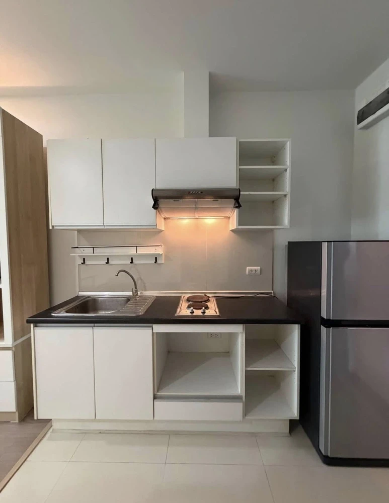 ขาย Astro Condominium  ติดรถไฟฟ้าสีชมพู เดินทางสะดวกมากๆ  อุปกรณ์ครบตามภาพ สนใจจองเลย