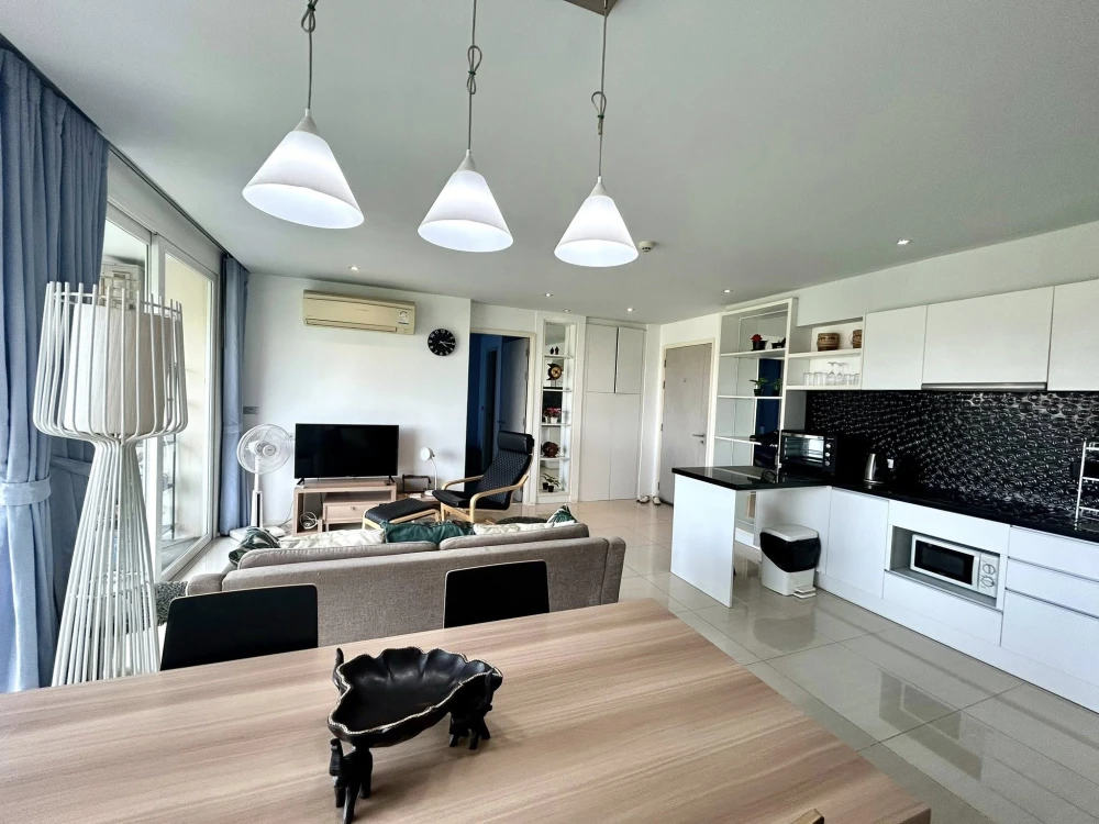 ขาย Atlantis Condo Resort Pattaya ห้องกว้างอยู่สบาย เฟอร์ครบ + เครื่องใช้ไฟฟ้าพร้อม จองเลยก่อนพลาด!!