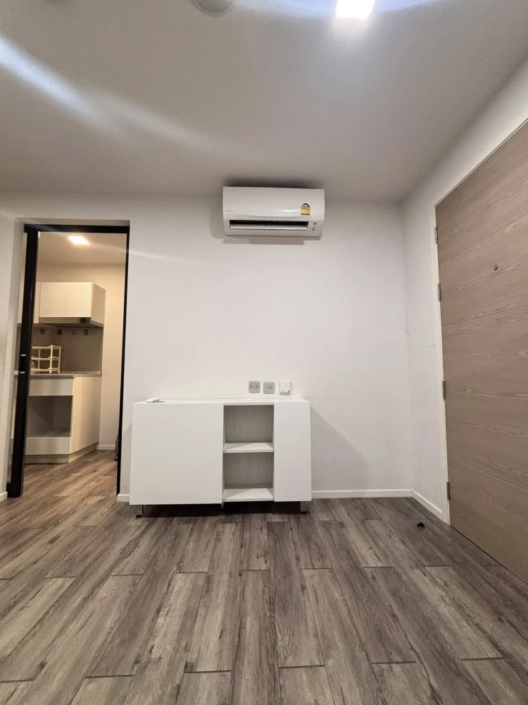ขาย Atmoz Chaengwattana ห้องชั้น 3 มาพร้อมเฟอร์นิเจอร์และสิ่งอำนวยความสะดวกครบครัน จองด่วน