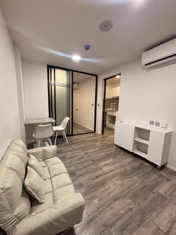 ขาย Atmoz Chaengwattana ห้องชั้น 3 มาพร้อมเฟอร์นิเจอร์และสิ่งอำนวยความสะดวกครบครัน จองด่วน