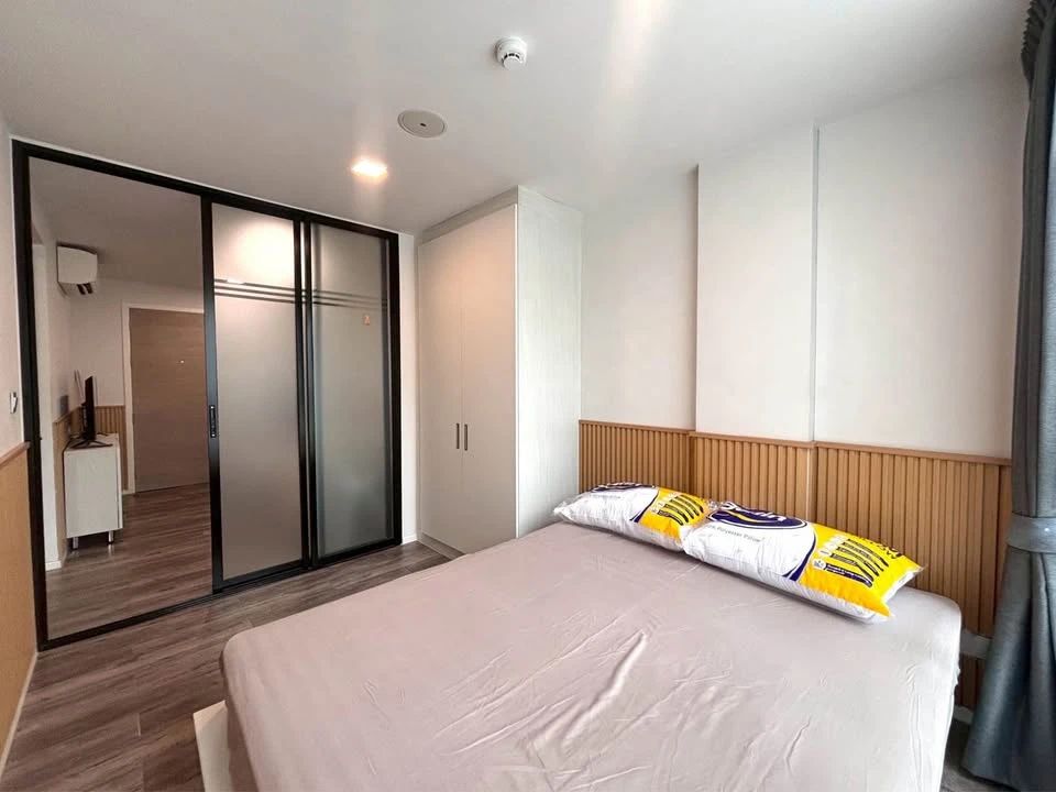 ขาย Atmoz Chaengwattana ห้องชั้น 3 มาพร้อมเฟอร์นิเจอร์และสิ่งอำนวยความสะดวกครบครัน จองด่วน