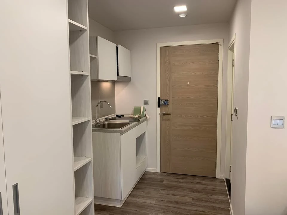 ขาย Atmoz Chaengwattana ห้องน่าอยู่ พร้อมเฟอร์ รีบจองเลยก่อนพลาด!!!