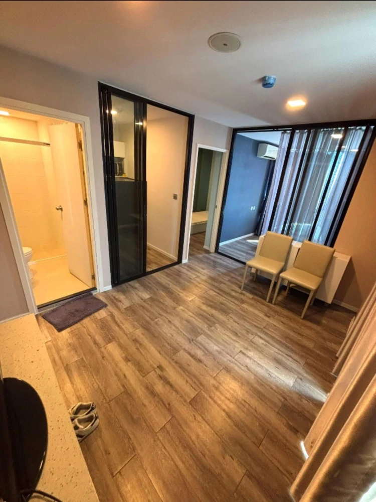 ขาย Atmoz Chaengwattana ห้องน่าอยู่ ห้องมุม เฟอร์พร้อม กว้างขวางอยู่สบาย หิ้วกระเป๋ามาได้เลย