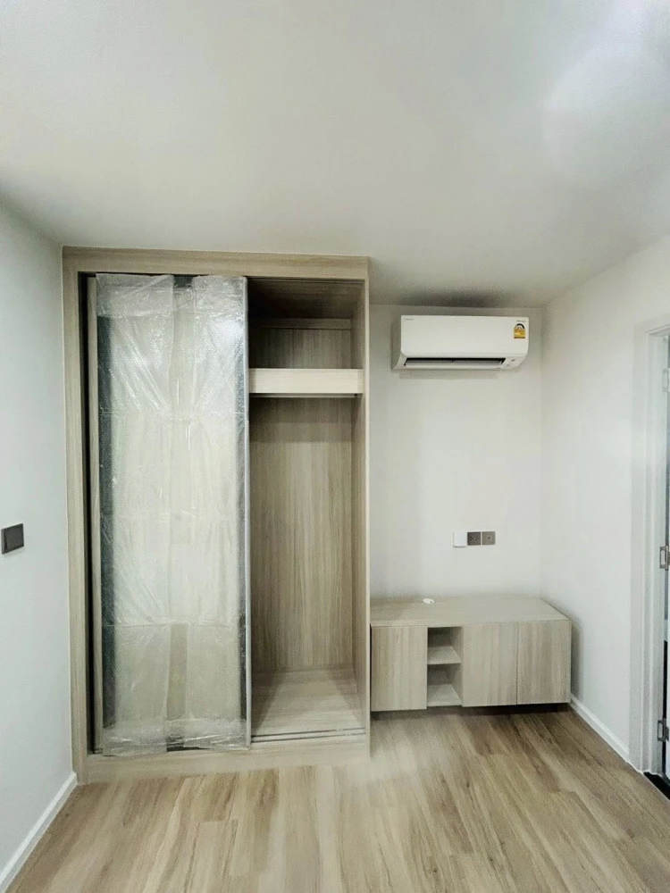 ขาย Atmoz Flow Minbur ห้องพร้อมอยู่ มาแต่ตัวเข้าอยู่ได้เลย เฟอร์พร้อม
