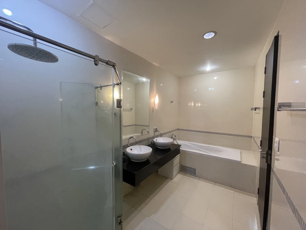 ขาย Baan Klang Krung Siam-Pathumwan ห้องกว้างอยู่สบาย อยู้ได้เป็นครอบครัว ดีแบบนี้รีบจองเลยก่อนพลาด++