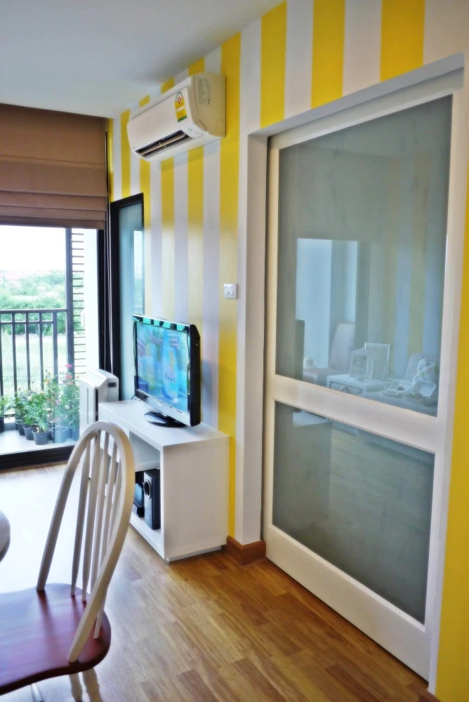 ขาย Baan Navatara ห้องชั้น 5 เฟอร์นิเจอร์และเครื่องใช้ไฟฟ้าครบครัน หิ้วกระเป๋าเข้าอยู่ได้เลยจ้า
