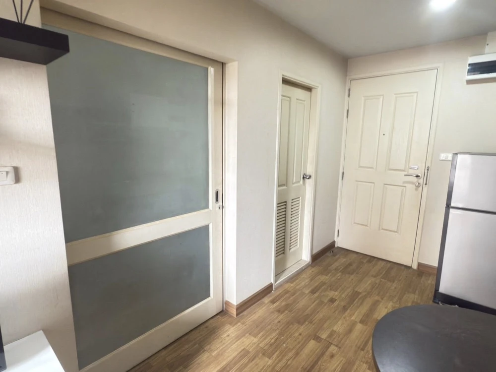 ขาย Baan Navatara ห้องพร้อมเข้าอยู่ เฟอร์ครบ มาแต่ตัวเข้าอยู่ได้เลย รีบจองเลยก่อนพลาด!!!