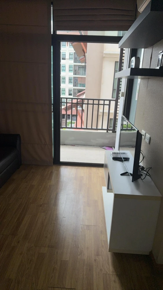 ขาย Baan Navatara ห้องพร้อมเข้าอยู่ เฟอร์ครบ มาแต่ตัวเข้าอยู่ได้เลย รีบจองเลยก่อนพลาด!!!