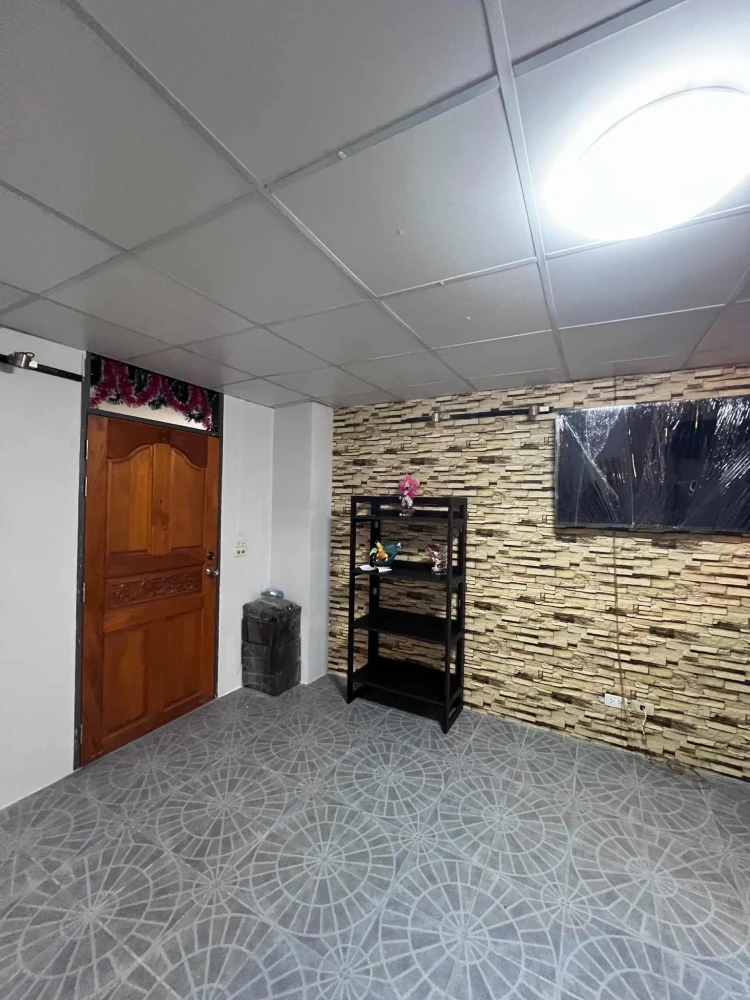 ขาย Bangkae City Condo 1 - 2 ห้องกว้างขวางพร้อมเข้าอยู่ เฟอร์ครบ จองเลย