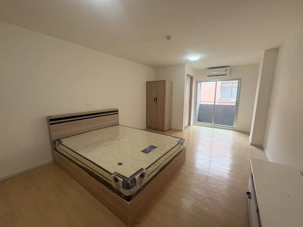 ขาย Bangkae City Condo 2 ห้องชั้น 8 มาพร้อมเฟอร์นิเจอร์ครบครัน หิ้วกระเป๋าเข้าอยู่ได้เลยจ้า