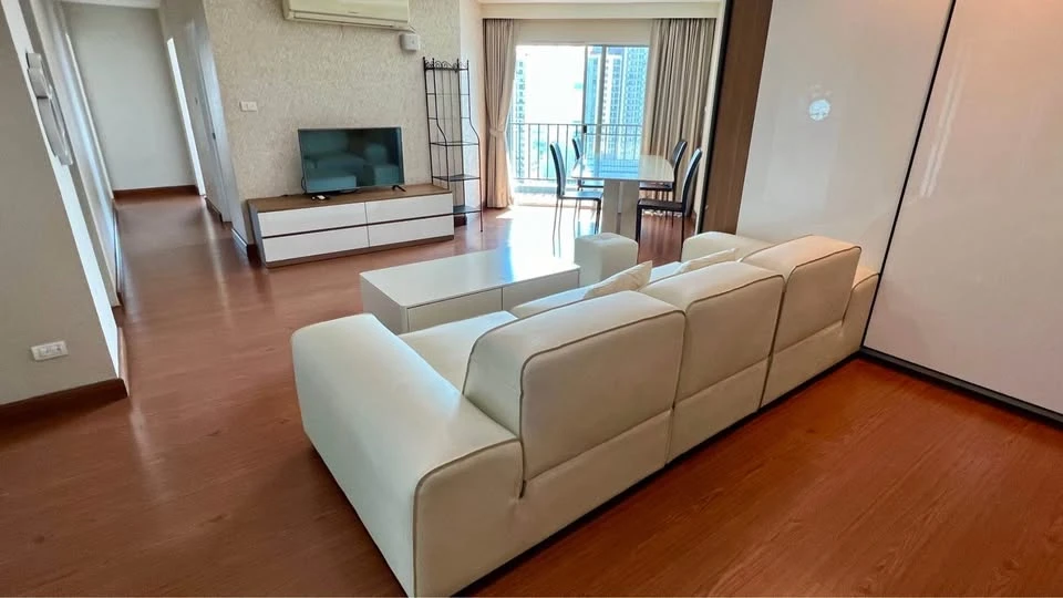 ขาย Belle Grand Rama 9 Fully Furnished พร้อมเครื่องใช้ไฟฟ้า เข้าอยู่ได้ทันที