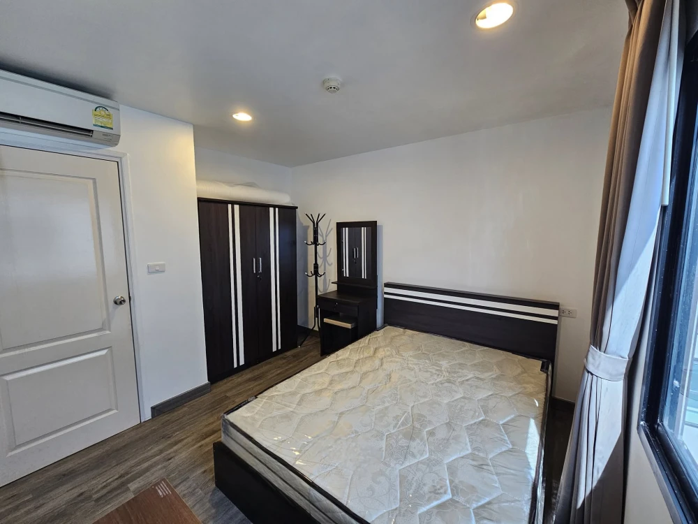 ขาย B.Loft Sukhumvit 109 ห้องพร้อมเข้าอยู่ วิวสระ เฟอร์พร้อมราคาสบายกระเป๋า จองเลย!!!