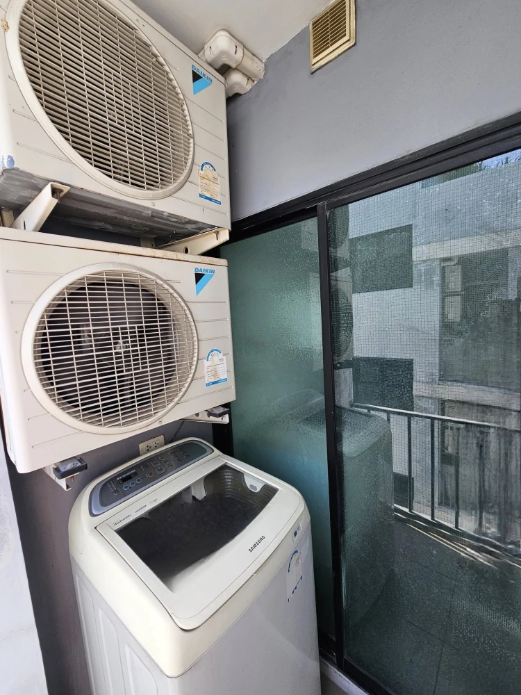 ขาย B.Loft Sukhumvit 109 ห้องพร้อมเข้าอยู่ วิวสระ เฟอร์พร้อมราคาสบายกระเป๋า จองเลย!!!