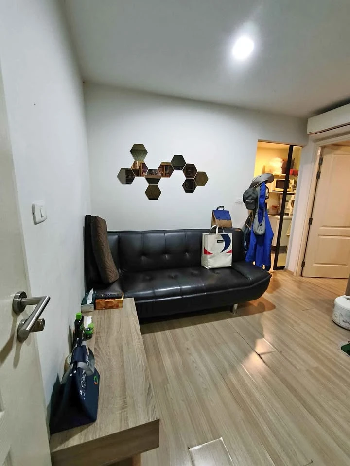 ขาย B.Loft Sukhumvit 109 ห้องพร้อมเฟอร์ มาแต่ตัวเข้าอยู่ได้เลย รีบจองเลยห้ามพลาด!!!