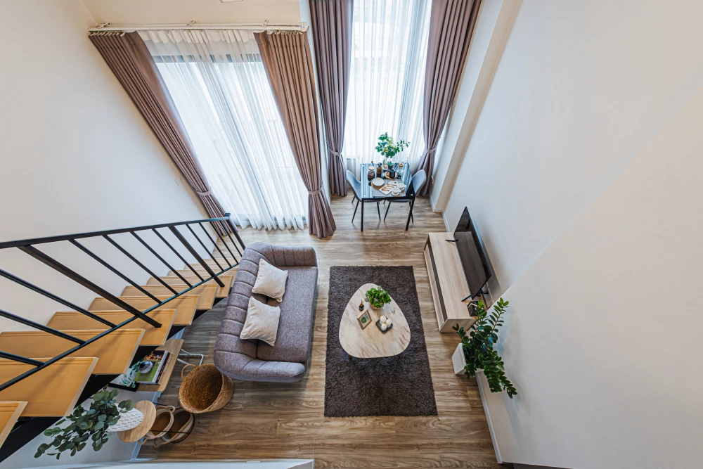 ขาย Blossom Condo @Fashion ห้องแต่งสวยสุดปัง มาพร้อมเฟอร์ครบครัน เพนดานสูง โปร่งโล่ง ห้ามพลาด