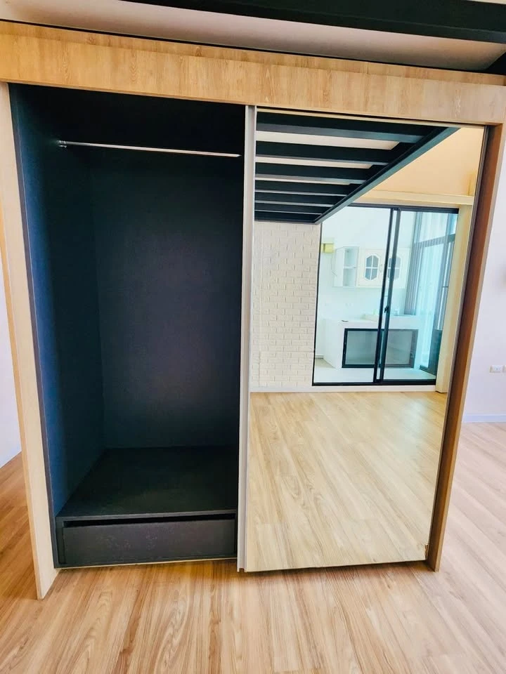 ขาย Blossom Condo @Fashion ห้อง Duplex ชั้น 18 วิวสวย โปร่ง โล่ง ไม่บล็อก เพดานสูง สนใจจองเลย