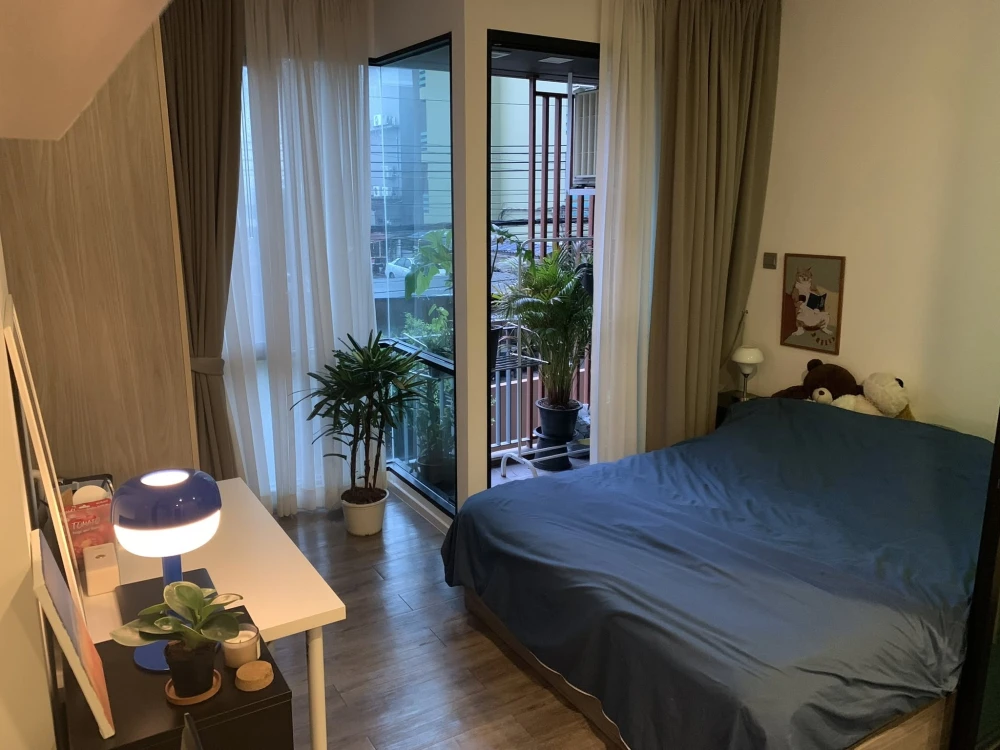 ขาย Brown Condo Ratchada 32 ชั้น 2 ห้องแต่งครบ น่าอยู่ สนใจจองเลย