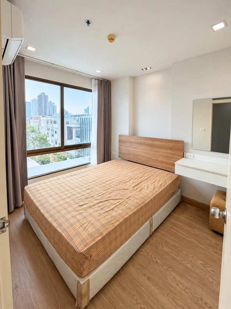 ขาย Casa Condo Asoke-Dindaeng ห้องสวย ทำเลอโศก–ดินแดงใจกลางเมือง ห้องนั่งเล่นแยกเป็นสัดส่วน รีบจองเลย