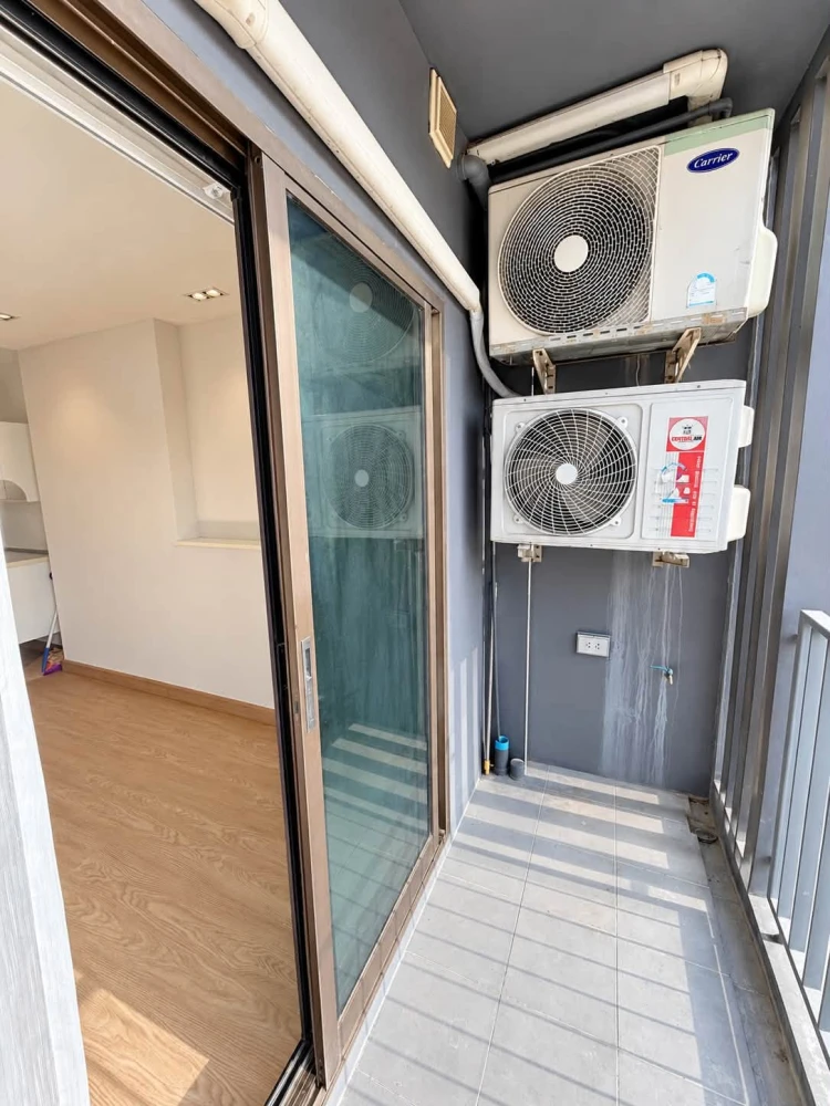 ขาย Casa Condo Asoke-Dindaeng ห้องสวย ทำเลอโศก–ดินแดงใจกลางเมือง ห้องนั่งเล่นแยกเป็นสัดส่วน รีบจองเลย