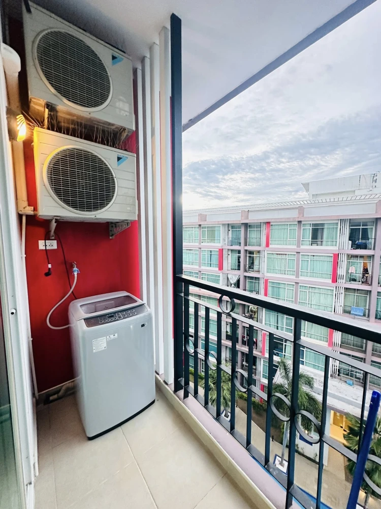 ขาย CC Condominium 1 ห้องน่าอยู่ ตกแต่งคุมโทน บิ้วอินผนังสุดเลิศ ดีแบบนี้ห้ามพลาด