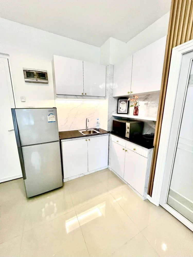 ขาย CC Condominium 1 ห้องมุม ชั้น 5 ตกแต่งสวยน่าอยู่มากๆ เฟอร์นิเจอร์ครบ พร้อมเข้าอยู่ทันที