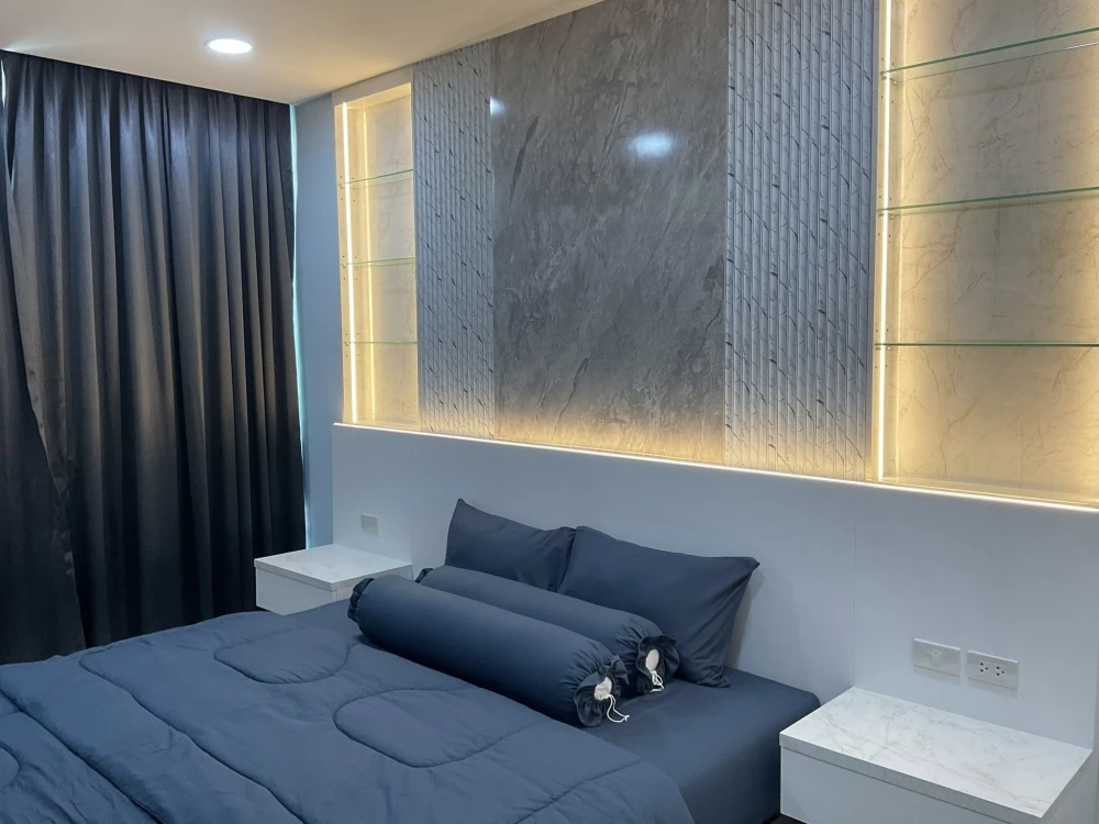 ขาย CC Condominium 1 1 ห้องนอน 1 ห้องน้ำ มาพร้อมเฟอร์นิเจอร์ครบครัน บิ้วอินหัวเตียงลายหินอ่อนอย่างดี จองเลย