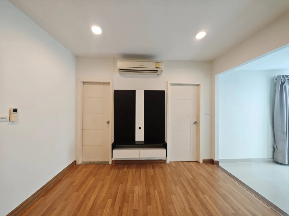 ขาย Centric Ratchada-Suthisan 1 ห้องนอน 1 ห้องน้ำ พื้นที่ใช้สอยเยอะ ทำเลดี จองเลย