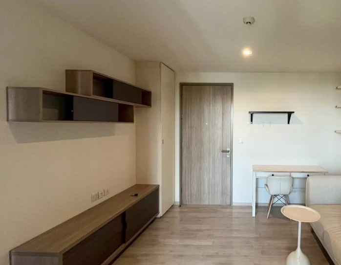 ขาย Chambers Chaan Ladprao-Wanghin ชั้น 4 ห้องแต่งครบ น่าอยู่ สนใจจองเลย