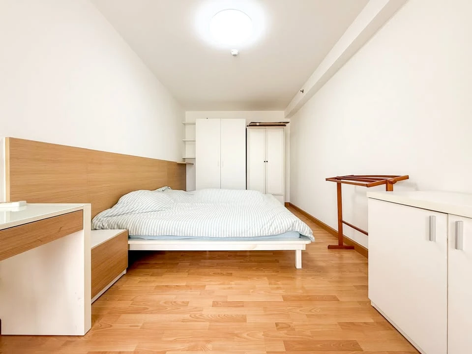 ขาย City Home Ratchada-Pinklao 1 ห้องนอน 1 ห้องน้ำ พื้นที่ใช้สอยเยอะ เฟอร์นิเจอร์ครบครัน จองเลยตอนนี้