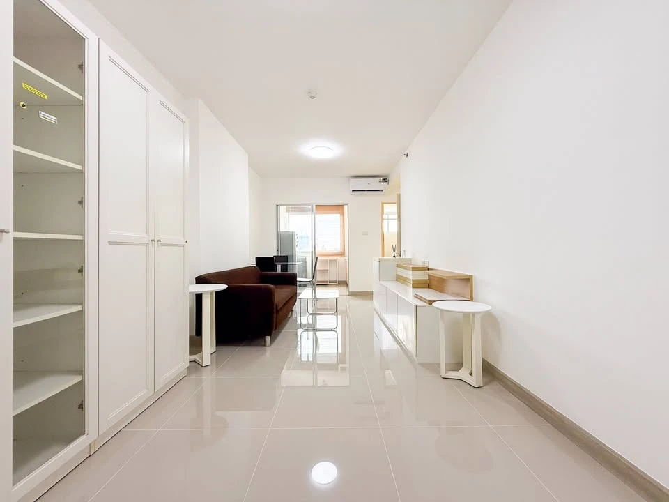 ขาย City Home Ratchada-Pinklao 1 ห้องนอน 1 ห้องน้ำ พื้นที่ใช้สอยเยอะ เฟอร์นิเจอร์ครบครัน จองเลยตอนนี้