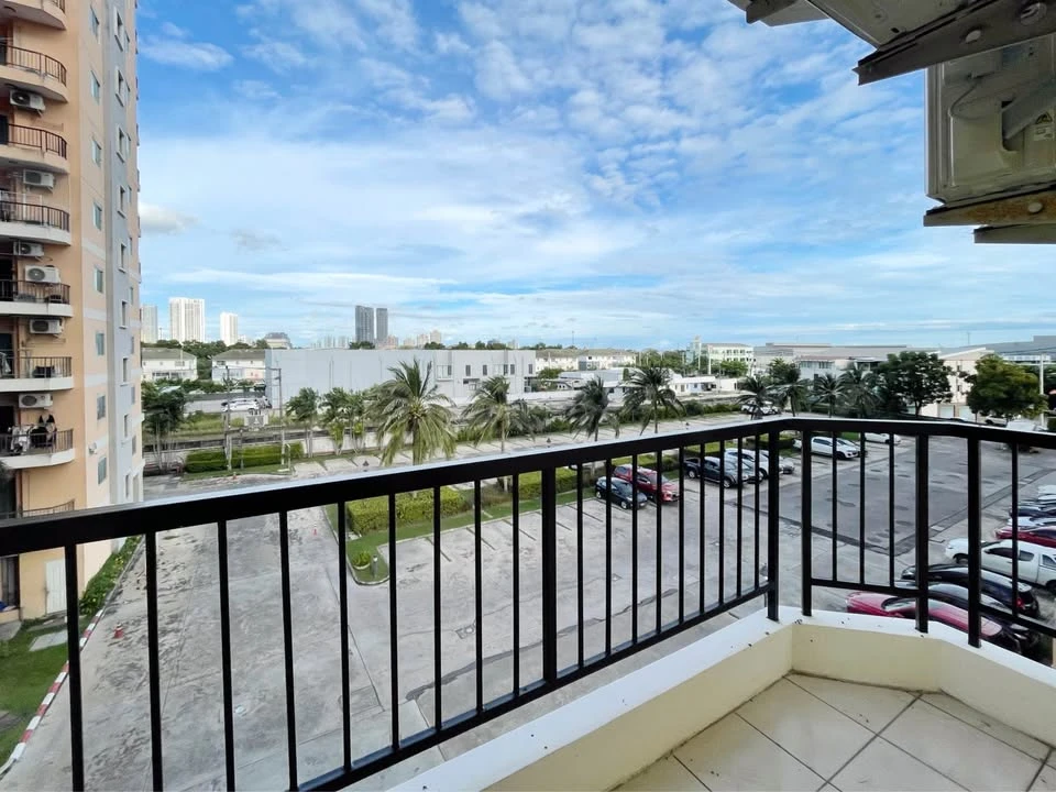 ขาย City Home Srinakarin (Lasalle) ห้องพร้อมเข้าอยู่ หิ้วกระเป๋าใบเดียวมาได้เลย รีบจองเลย