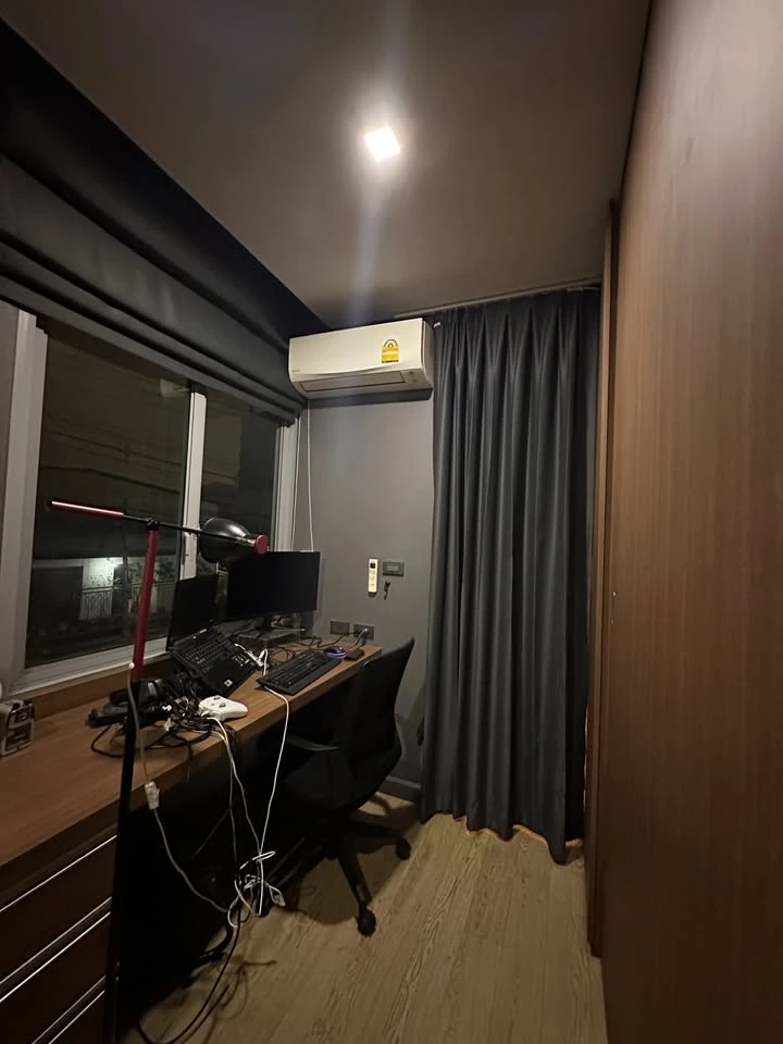 ขาย Commune 80 ห้องกว้างขวาง เพดานสูง 2.8m หน้าต่าง Full Height ไม่จองไหวหรอ