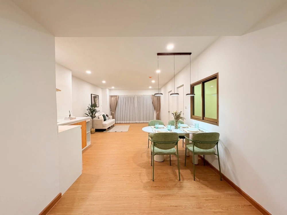 ขาย Condo Century Park Condominium ห้องพร้อมอยู่ เฟอร์ + เครื่องใช้ไฟฟ้าพร้อม จองเลย ห้ามพลาด +++