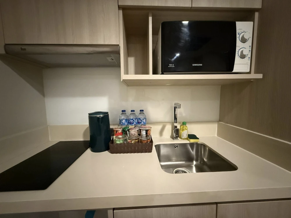 ขาย Condo Infinity One ห้องกว้างขวางอยู่สบาย ชั้นสูงลมดี เฟอร์พร้อม จองเลย