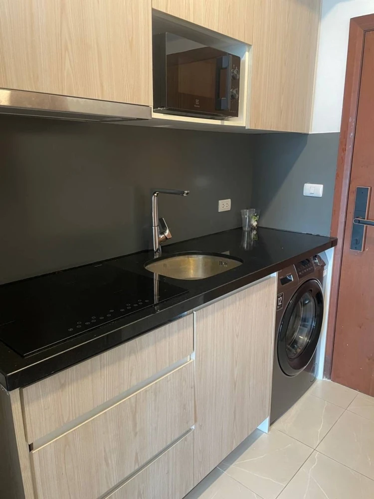 ขาย Condo Laguna Beach Resort 2 ห้องพร้อมอยู่ เฟอร์พร้อม ห้องกว้างขวาง อยู่สบาย จองเลย