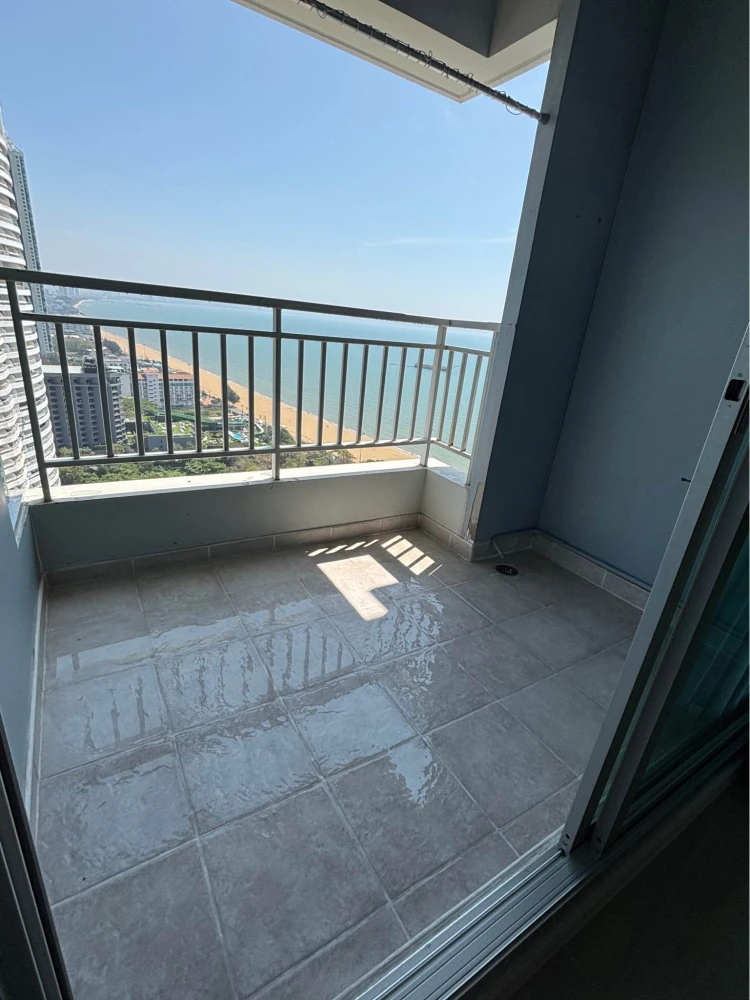 ขาย Condo Lumpini Parkbeach Jomtien ห้องพร้อมอยู่ เฟอร์ + เครื่องใช้ไฟฟ้าพร้อม จองเลย ห้ามพลาด +++