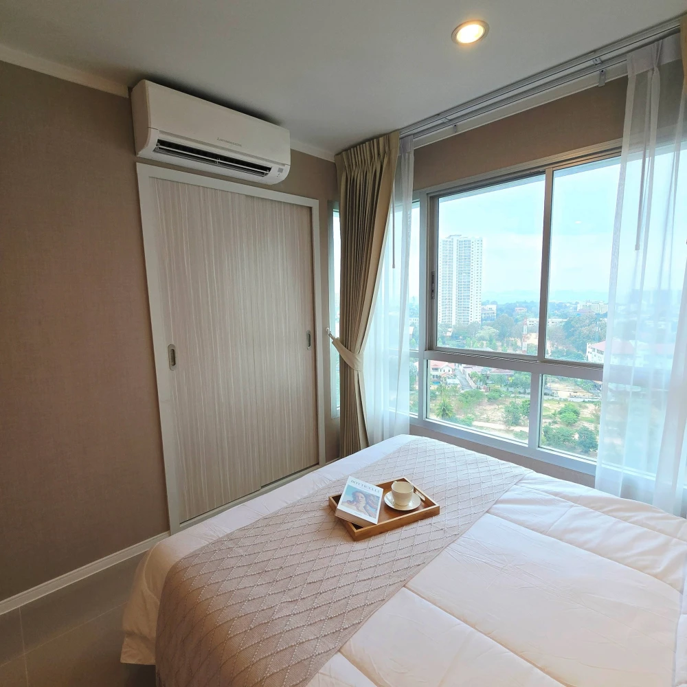 ขาย Condo Lumpini Ville Naklua - Wongamat ห้องน่าอยู่ ชั้นสูง เฟอร์พร้อม จองเลย