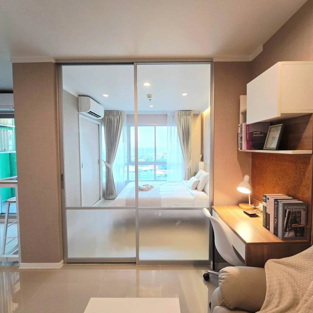 ขาย Condo Lumpini Ville Naklua - Wongamat ห้องน่าอยู่ ชั้นสูง เฟอร์พร้อม จองเลย