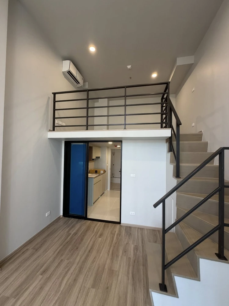 Selling a high-floor unit at Culture Thonglor. Nice and breezy. Book now! You'll regret missing out!+++